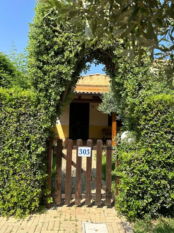 Villetta Sul Mare In Resort Village Campofelice Di Roccella Dom wakacyjny