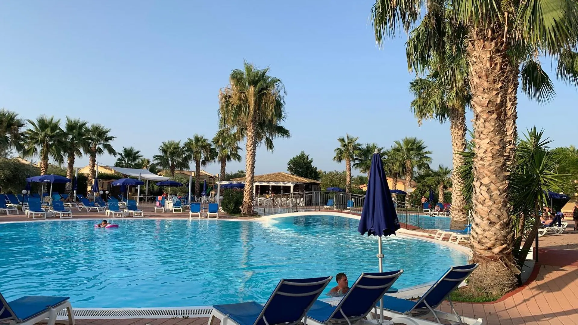 Villetta Sul Mare In Resort Village Campofelice Di Roccella Włochy